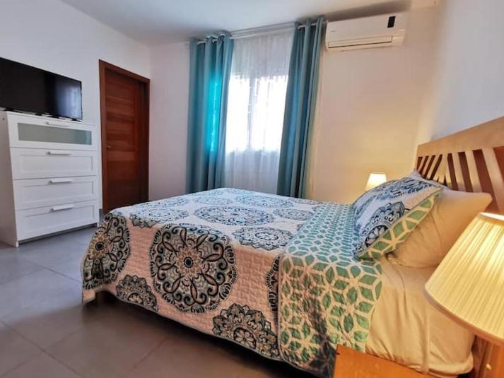 Caribbean Studios Tropicana With Pool - Playa Los Coralesプンタ・カナ 部屋 写真